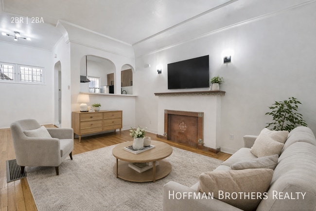 Building Photo - 649 N Spaulding Ave