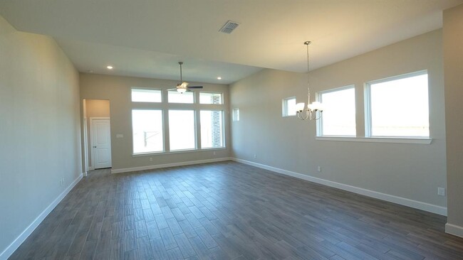 Building Photo - 302 Pure Parsley Path