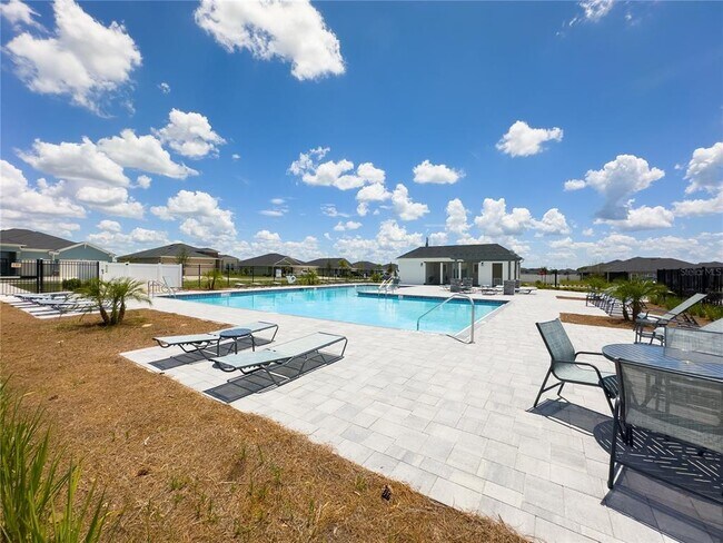 Building Photo - 9261 SW 58th Cir