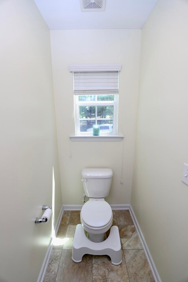 Building Photo - 71 Carina Ln