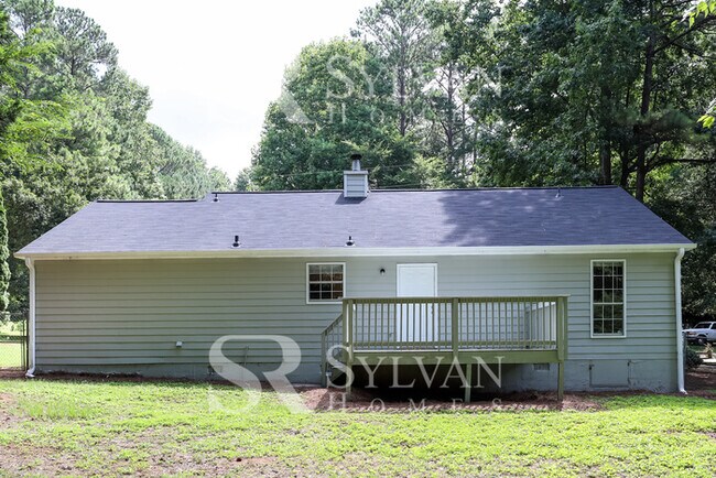 Building Photo - Coming HOME never felt so good!