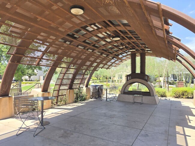 Building Photo - Eastmark