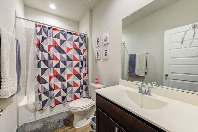 Building Photo - 1615 Goose Island Ln