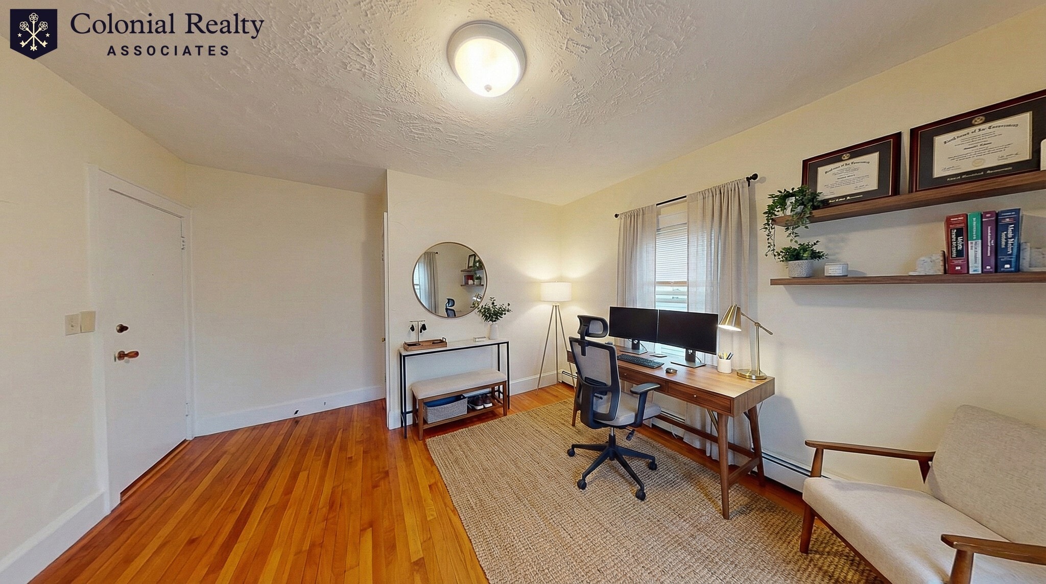 Building Photo - 174 Cushing St