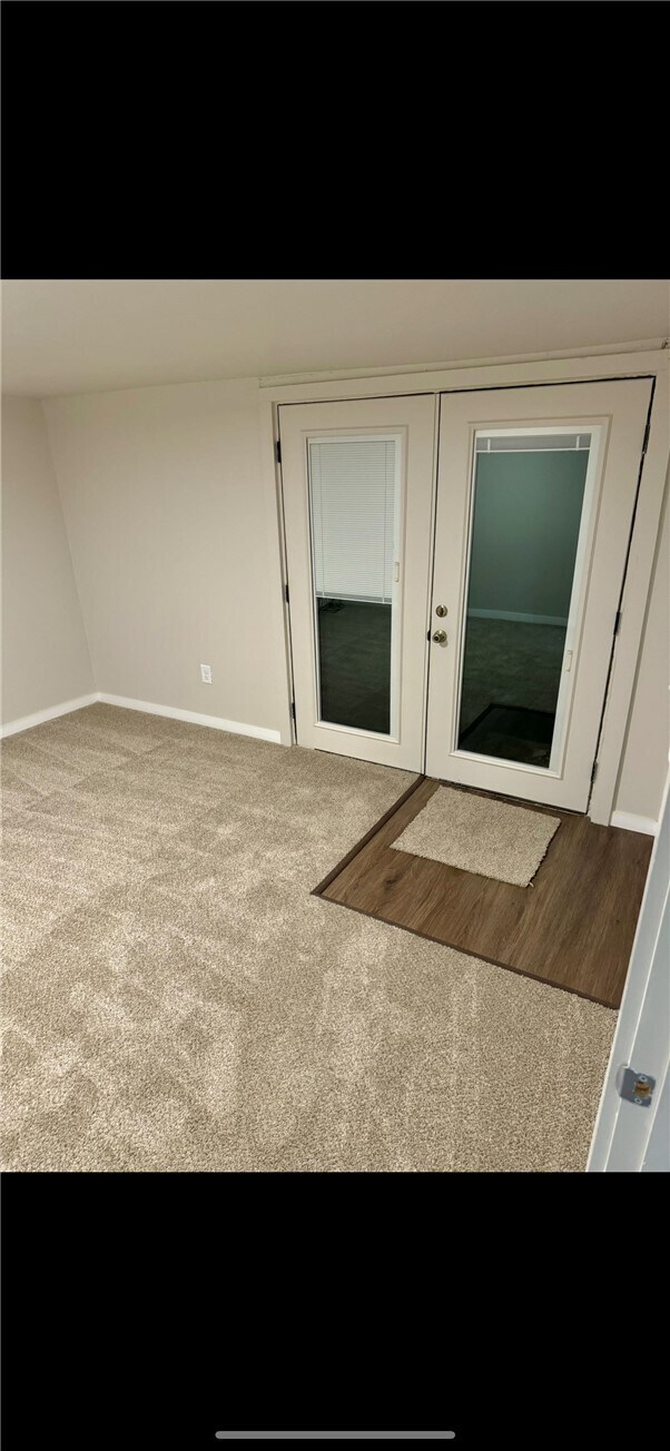 Building Photo - 872 Butterfield Ave