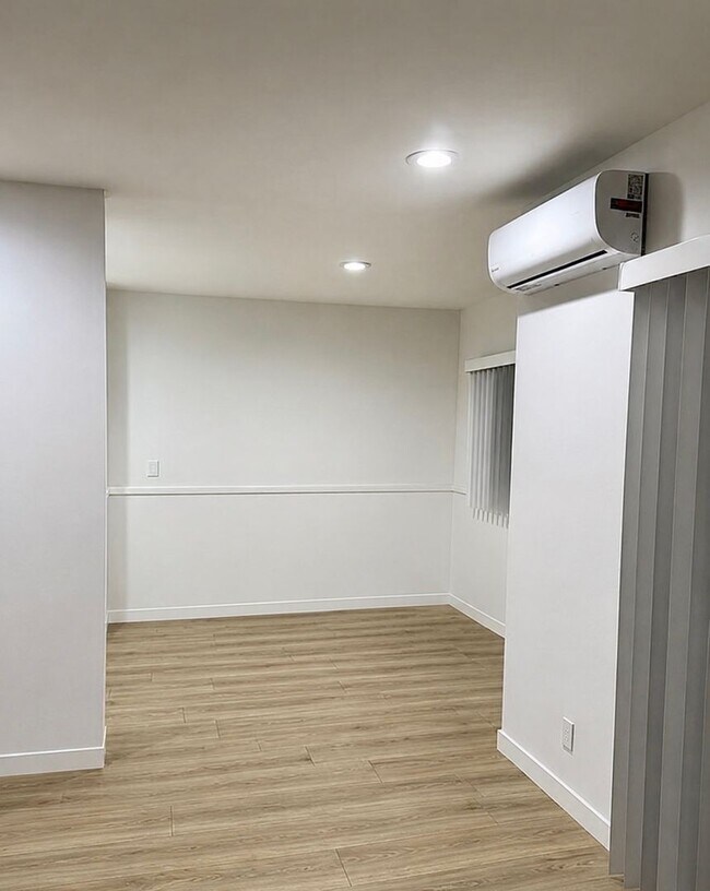 Building Photo - Remodeled 1 bedroom in Encino