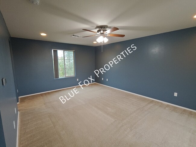 Building Photo - 10947 E Passion Flower Ln
