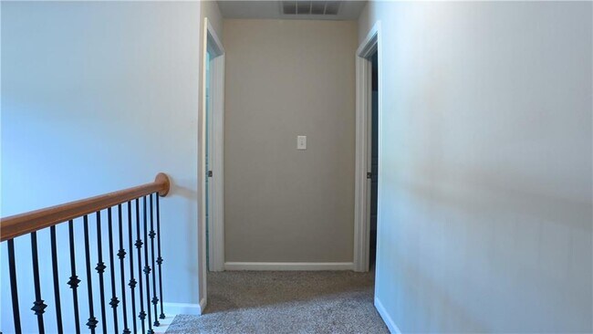 Building Photo - 3440 Kentwater Dr
