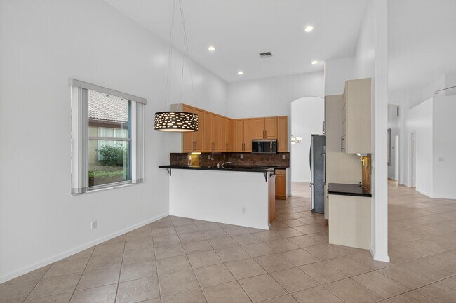 Building Photo - 7976 Monarch Ct