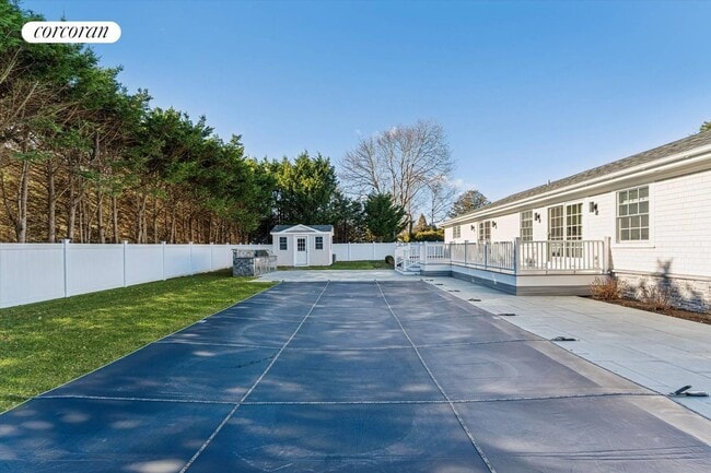 Building Photo - 275 Mill Rd