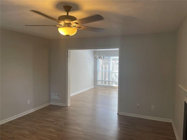 Building Photo - 4125 Quincey Ln