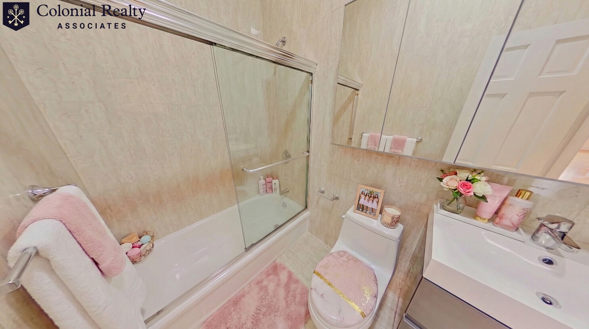 Building Photo - 25 St Marys Ct