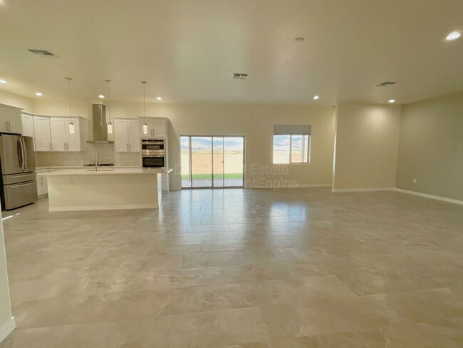 Building Photo - 14431 Wood Canyon Pl