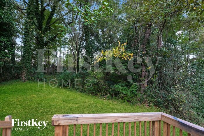 Building Photo - 3393 Hollow Tree Dr