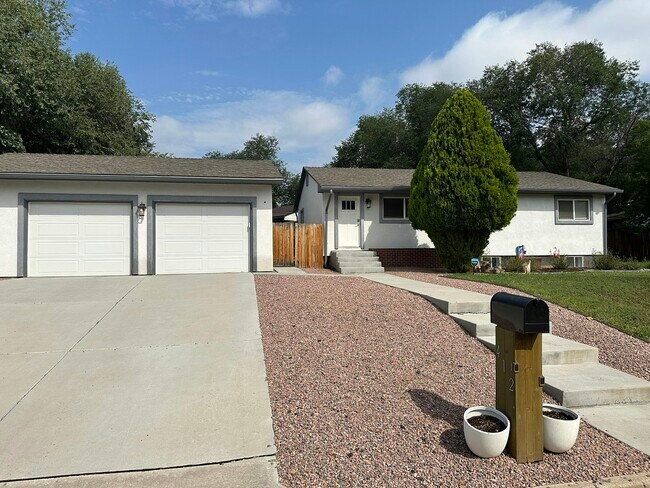 Primary Photo - 412 N 18th St