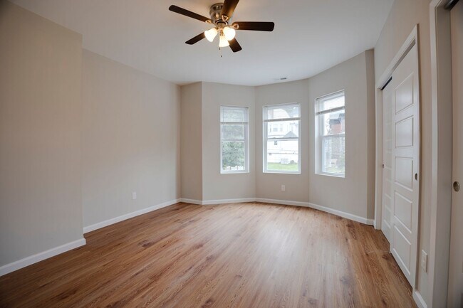 Building Photo - ???Newly Renovated MODERN 3BR and 1.5Bath Home in Mount Airy