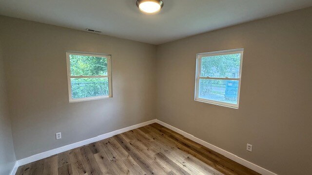 Building Photo - EAST SIDE LIKE NEW 3 BEDROOM  RANCH HOME AVAILABLE NOW!