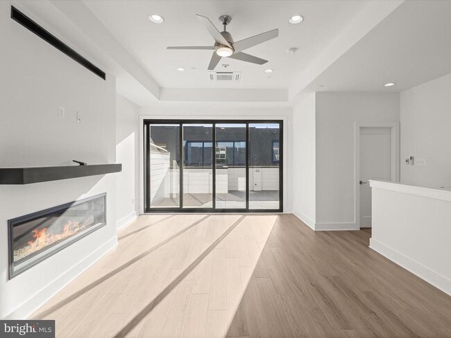 Building Photo - 14920 Dispatch St