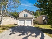 Building Photo - 5544 Bluegrass Dr