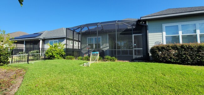 Building Photo - 11873 SW 29th Pl