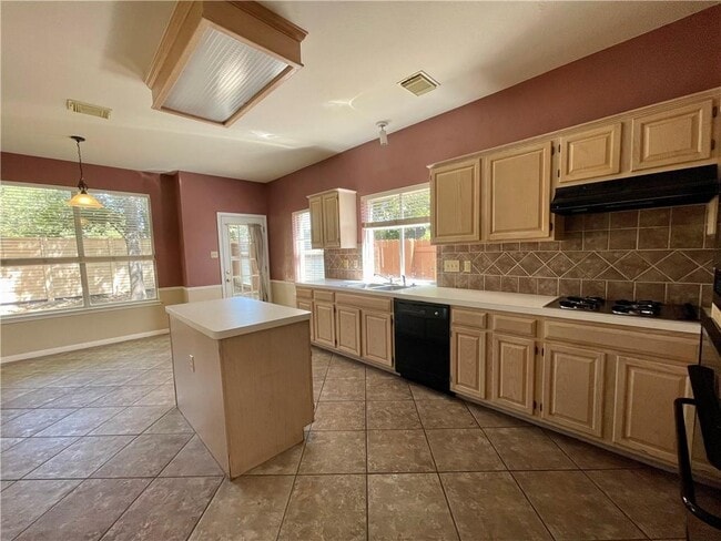 Building Photo - 1881 Dapplegrey Ln