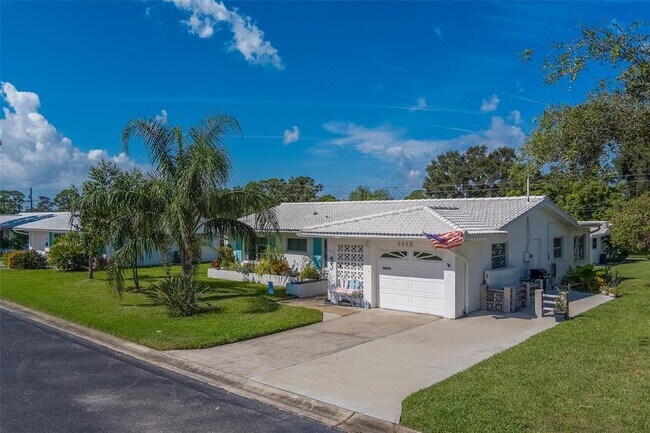 Building Photo - 9262 140th Ln