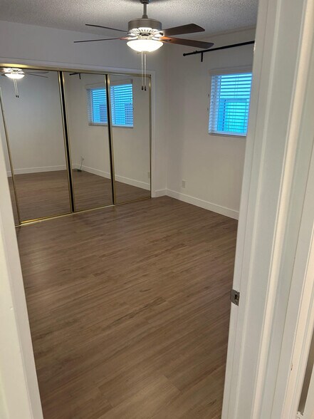 Building Photo - 416 N Kenwood St