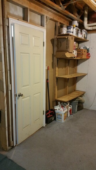 Unfinished storage area - 12115 Ivory Fashion Ct