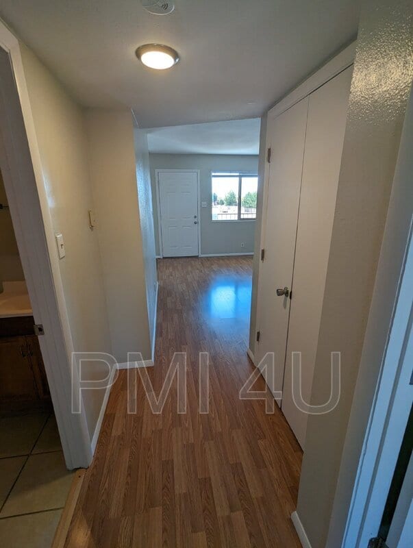 Building Photo - 12409 Manitoba Dr NE