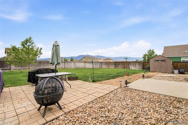 Building Photo - 6005 San Mateo Dr