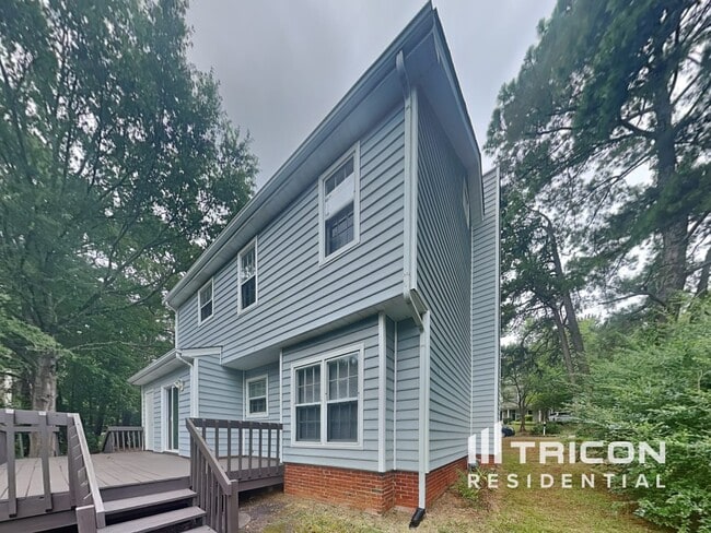 Building Photo - 9709 Manus Ct