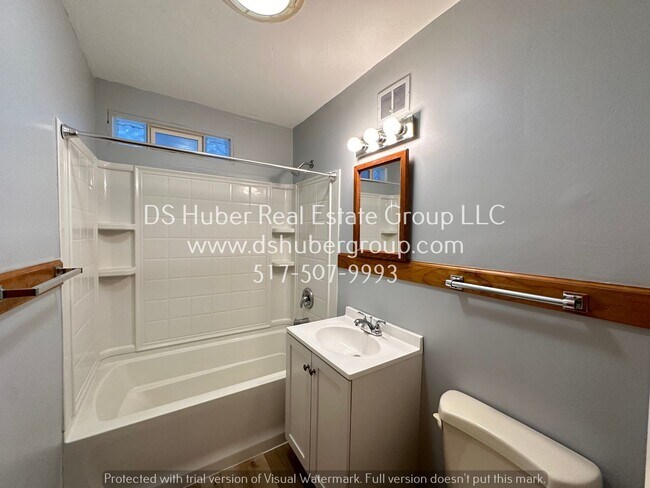 Building Photo - 1100 E Malcolm X St