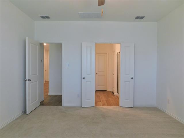 Building Photo - 3408 Chivalry Dr