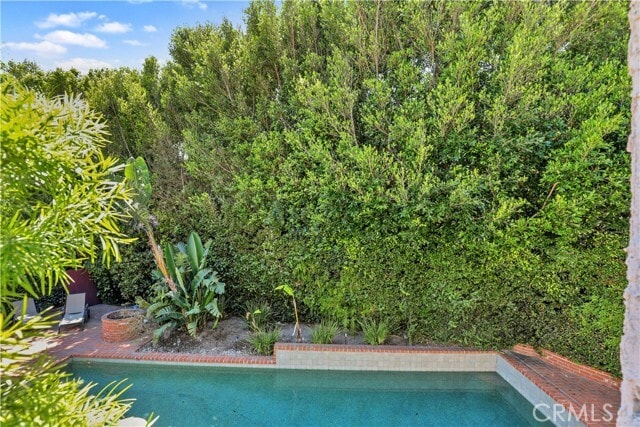 Building Photo - 7161 Grasswood Ave