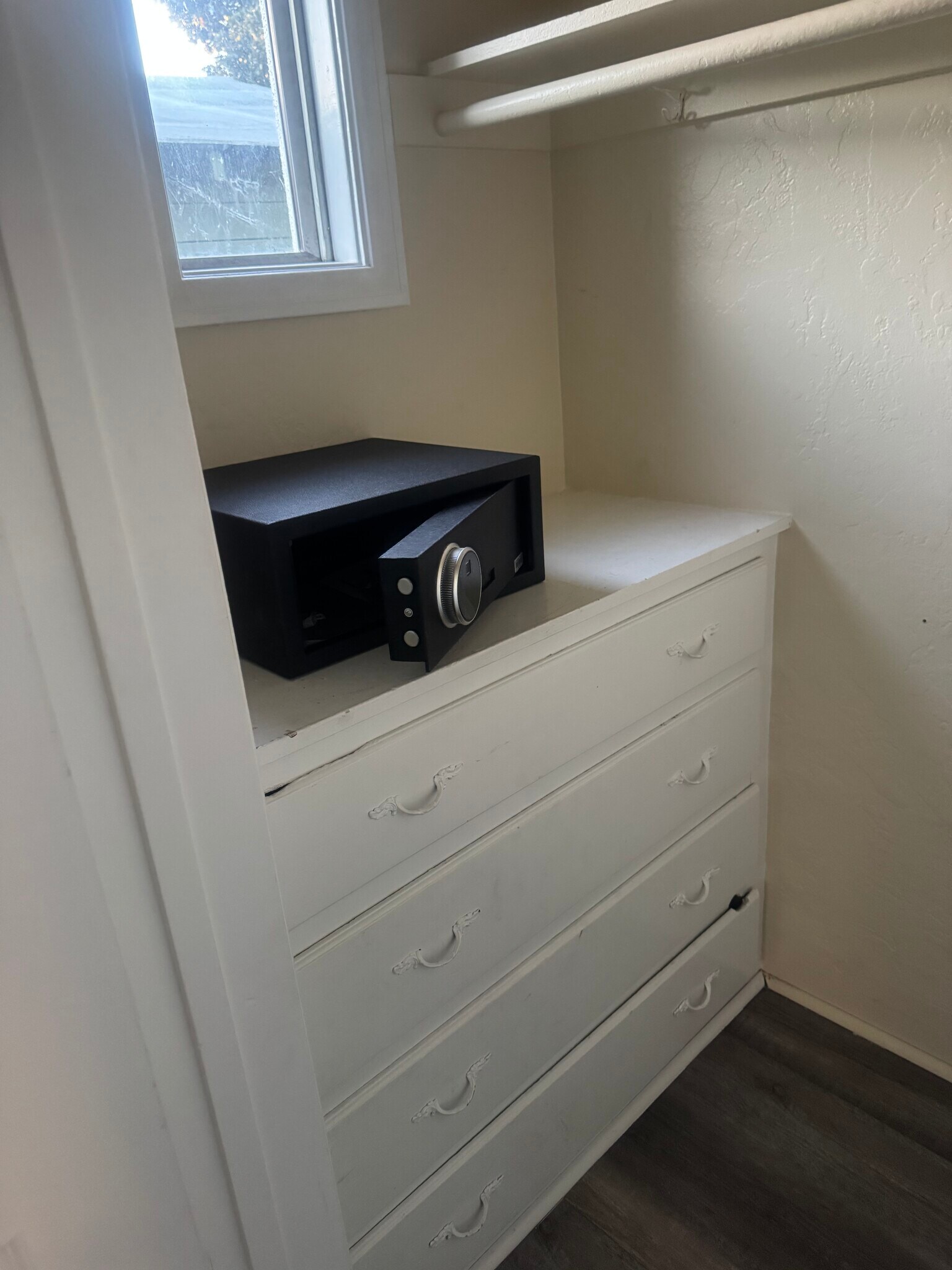 Even a safe to keep your $ millions. :-) - 9932 Beverly St