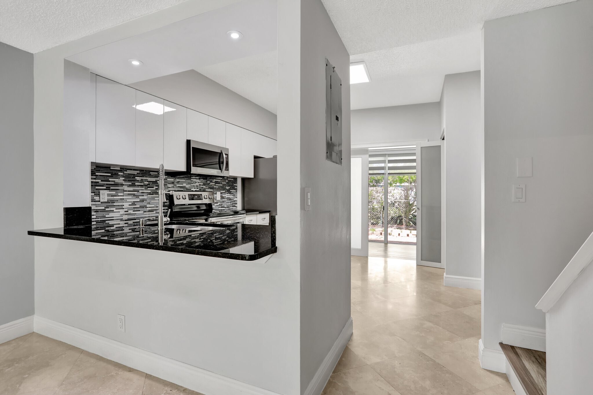 Building Photo - 3392 Cabaret Ln