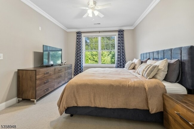 Building Photo - 504 Mariners Pointe