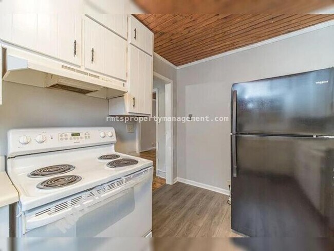 Building Photo - 1202 GA-124