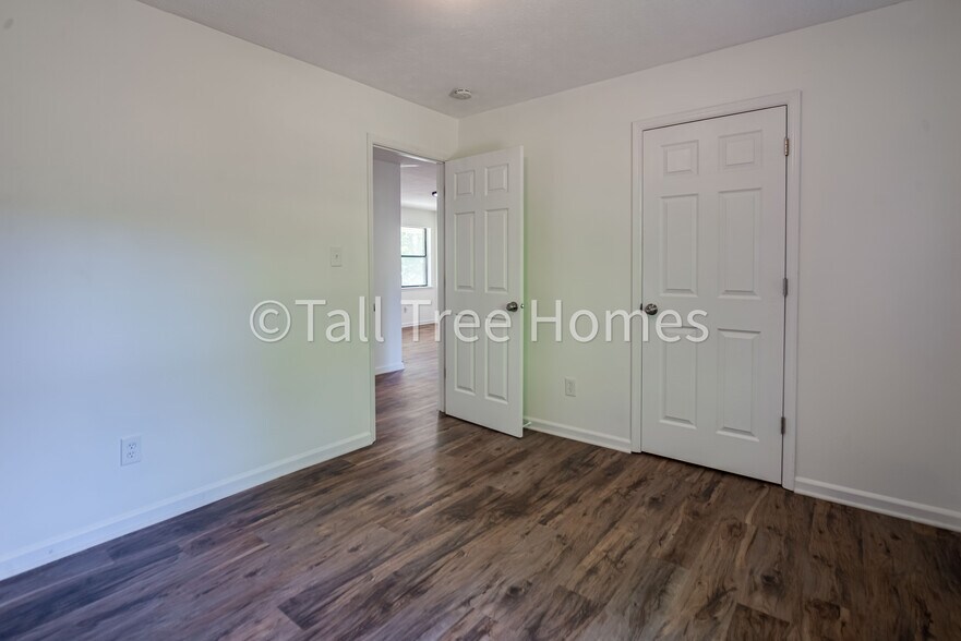 Building Photo - 325 Camp Ground Rd