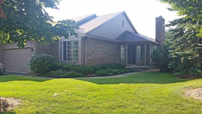 Building Photo - 4749 Bayberry Cir