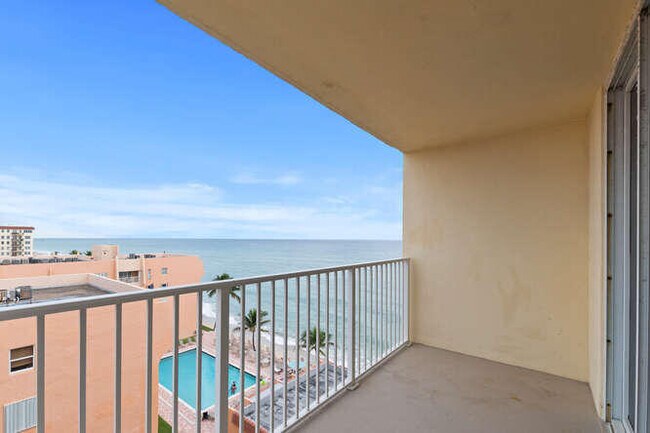 Building Photo - 3540 S Ocean Blvd