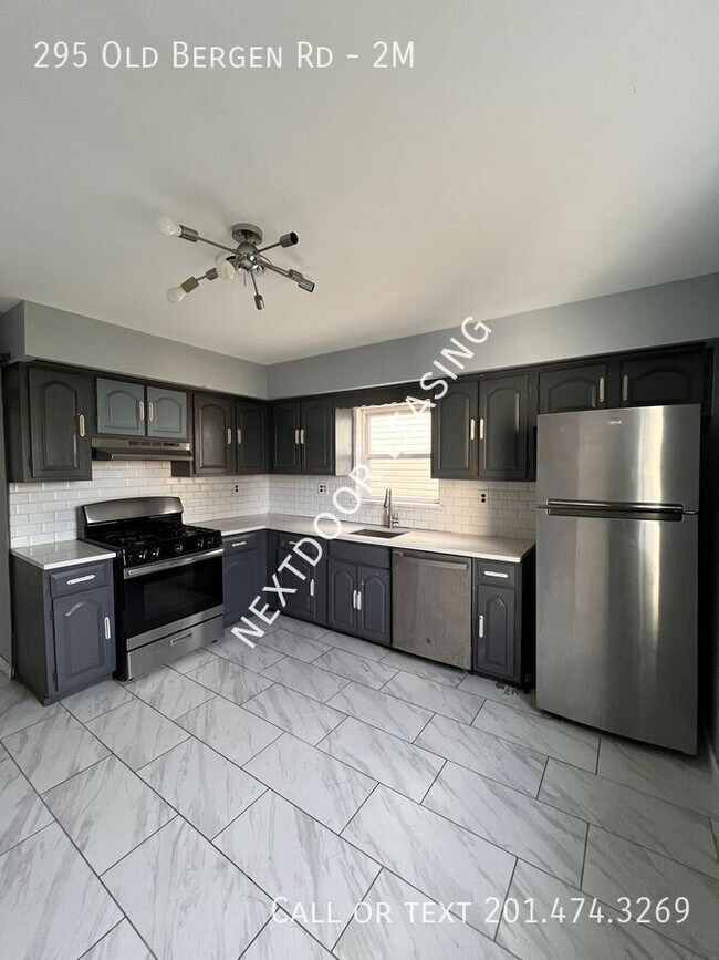 Primary Photo - 295 Old Bergen Rd