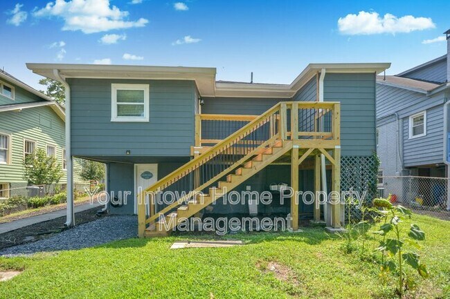 Building Photo - 959 Dill Ave SW