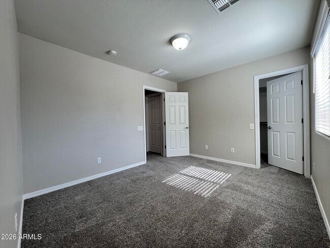 Building Photo - 4642 S Carmine Ln