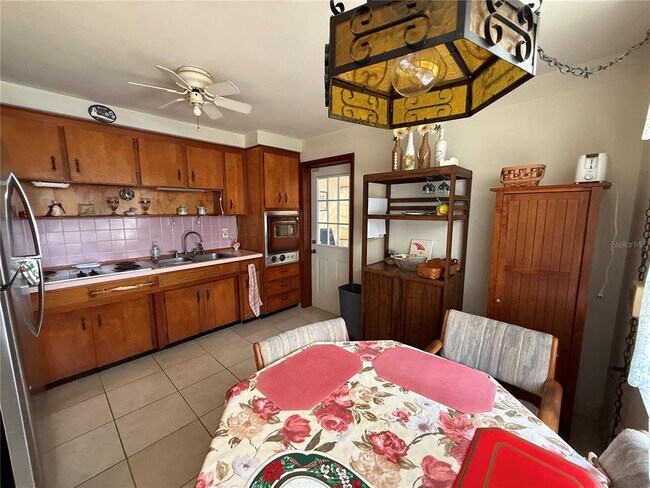 Building Photo - 5854 9th St