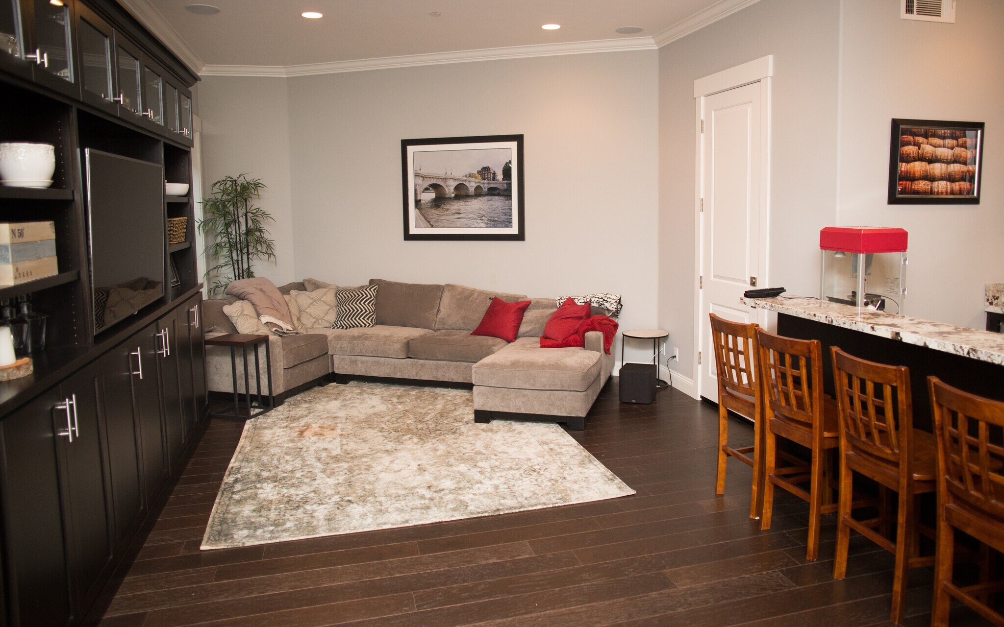 basement entertainment area - 226 Sunnyside Ave