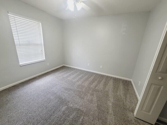 Building Photo - 4081 Remer Ct