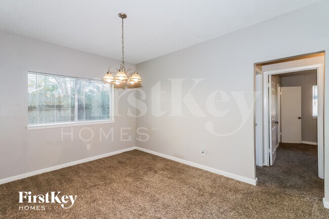 Building Photo - 18115 Brooknoll Dr