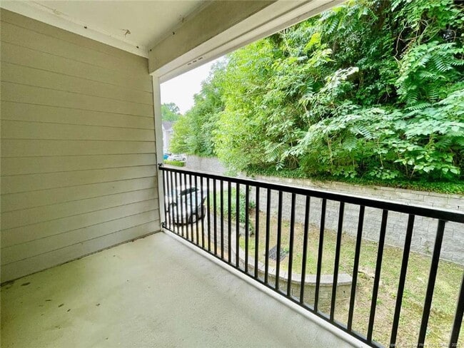 Building Photo - 206 Fountainhead Ln