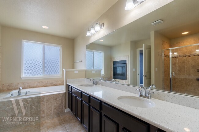 Building Photo - 10652 Abrams Dr